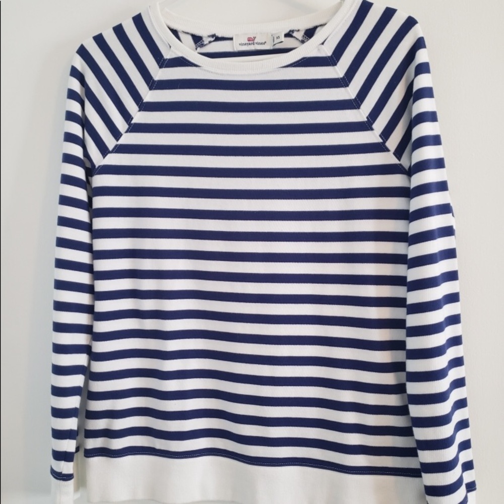 Vineyard vines brand new pullover